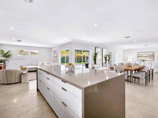 Home for sale at 1119 N 46th Ter - photo 7514698