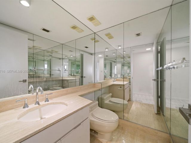 Apartment for sale  Unit #807 - photo 7507931