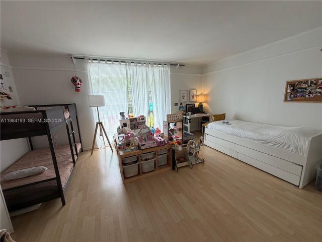 2-bedroom home for rent in Key Biscayne - 350 Grapetree Dr 410 - MondialRealty