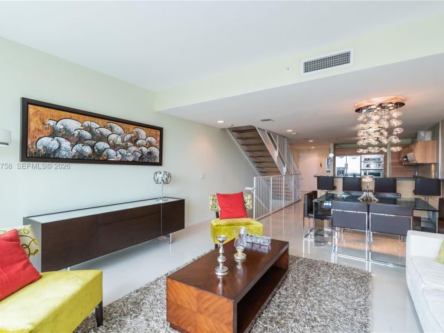 Apartment for rent  Unit #504 - photo 7502175