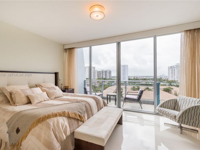 Apartment for rent  Unit #504 - photo 7502179