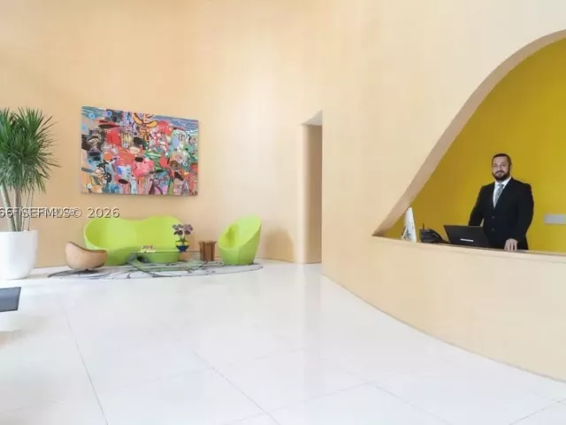 3-bedroom condo for rent in Miami - 501 NE 31st St 4008 - MondialRealty