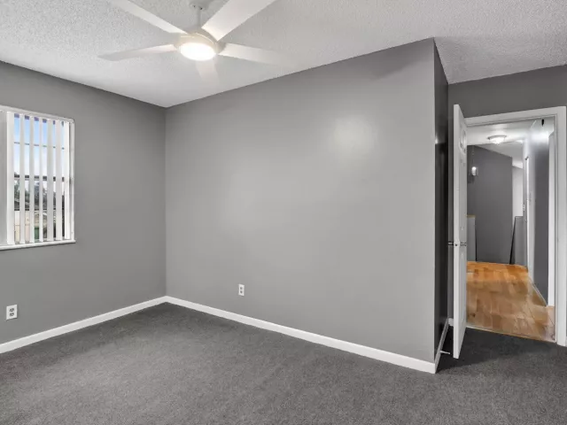 4-bedroom home for sale in Hollywood - 7721 NW 42nd Court - MondialRealty