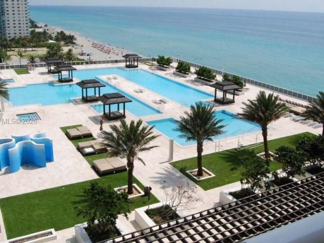 Apartment for sale  Unit #1606 - photo 7500359