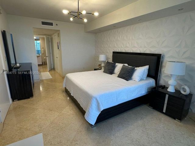 Apartment for sale  Unit #1606 - photo 7500376