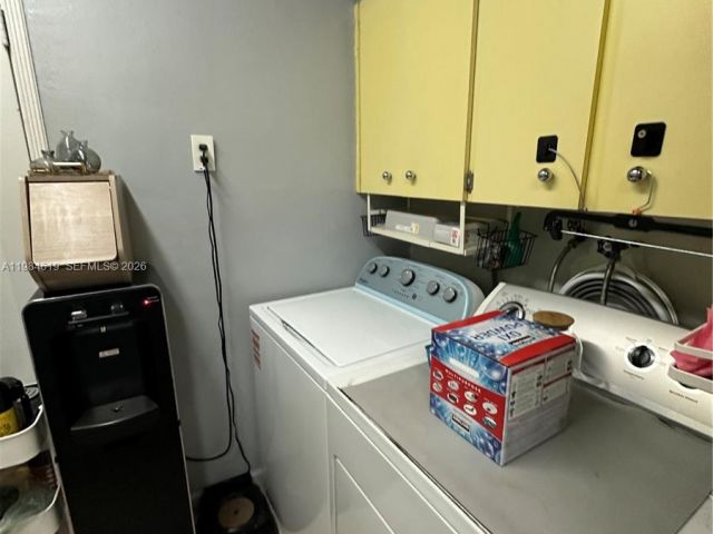 Home for sale at 3170 SW 19th Ter - photo 7466024