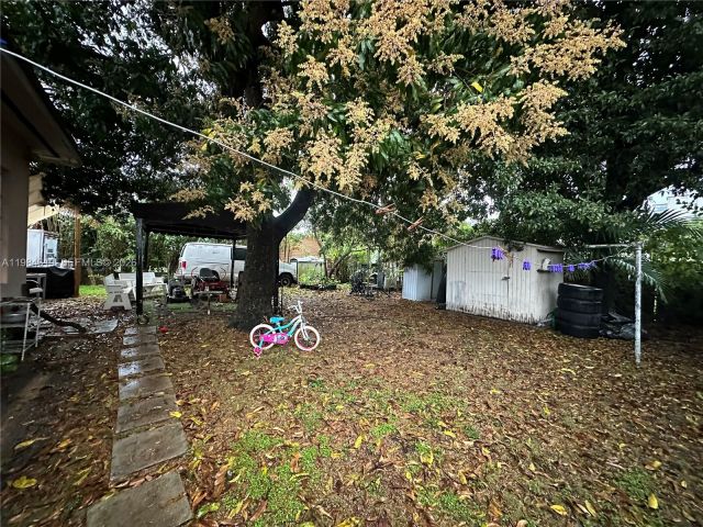 Home for sale at 3170 SW 19th Ter - photo 7466026