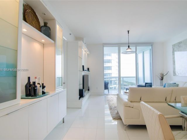 Apartment for sale  Unit #2602 - photo 7497493