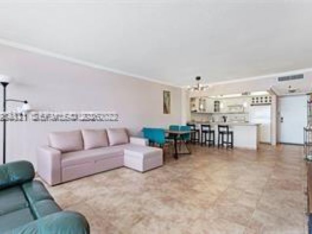 Apartment for rent  Unit # - photo 7470097