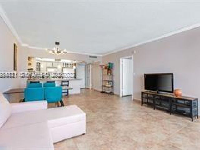 Apartment for rent  Unit # - photo 7470098