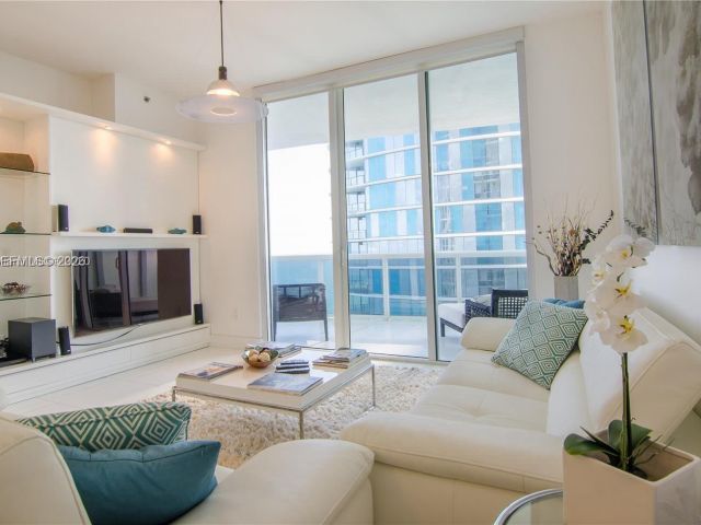 Apartment for rent  Unit #2602 - photo 7530652