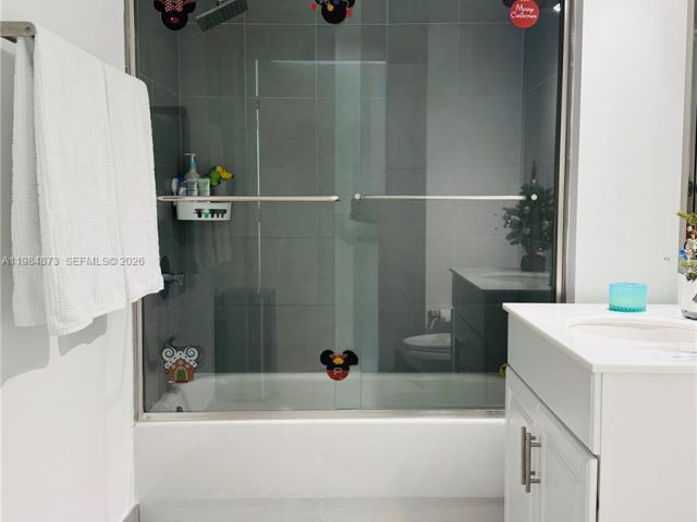 Apartment for rent  Unit #2112 - photo 7486784