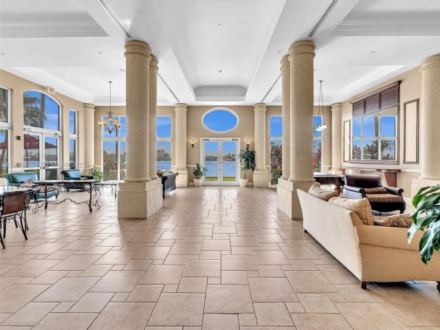 Apartment for rent  Unit #2205 - photo 7535689