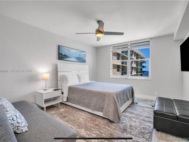 1-bedroom condo for rent in Hollywood - 2501 S Ocean Dr 1520 - MondialRealty