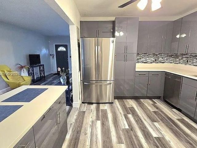 Home for sale at 521 E Evanston Cir - photo 7481611