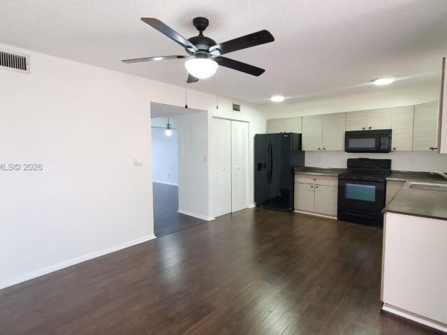 3-bedroom home for rent in Pembroke Pines - 12266 NW 10th St 0 - MondialRealty