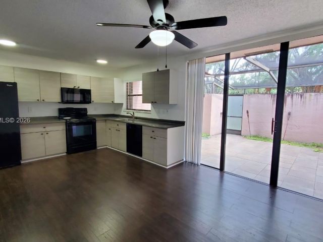 3-bedroom home for rent in Pembroke Pines - 12266 NW 10th St 0 - MondialRealty
