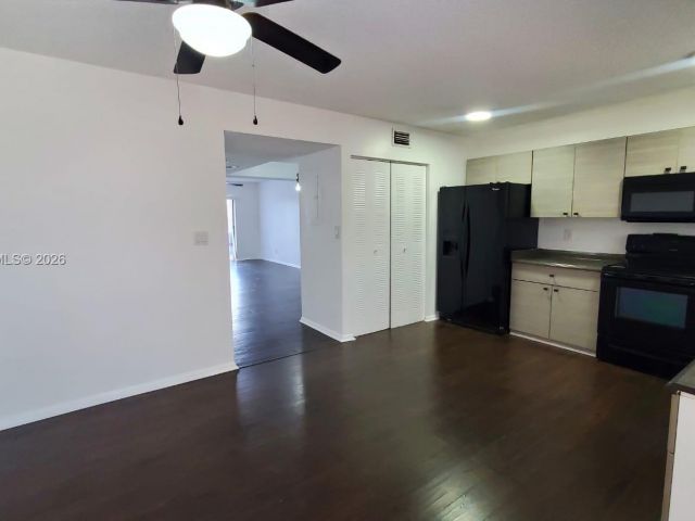 3-bedroom home for rent in Pembroke Pines - 12266 NW 10th St 0 - MondialRealty