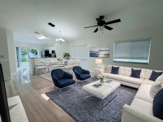 3-bedroom home for rent in Pembroke Pines - 20874 NW 2nd St - MondialRealty