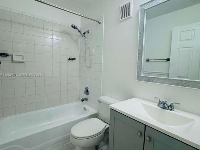 3-bedroom home for rent in Pembroke Pines - 20874 NW 2nd St - MondialRealty