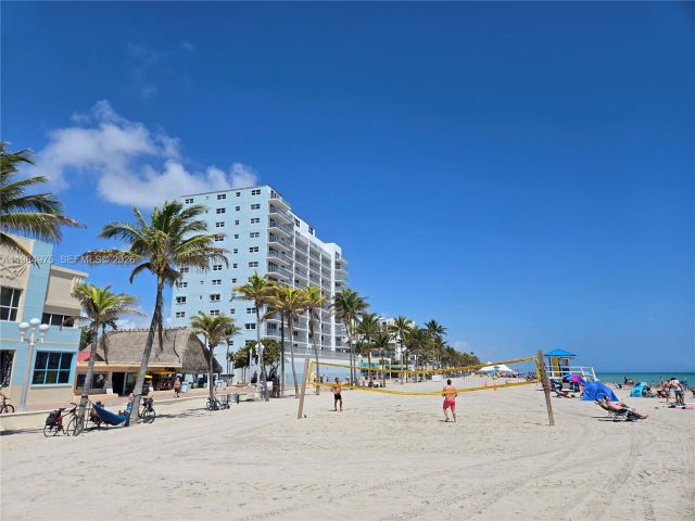 Home for rent at 2247 Jackson St - photo 7472157