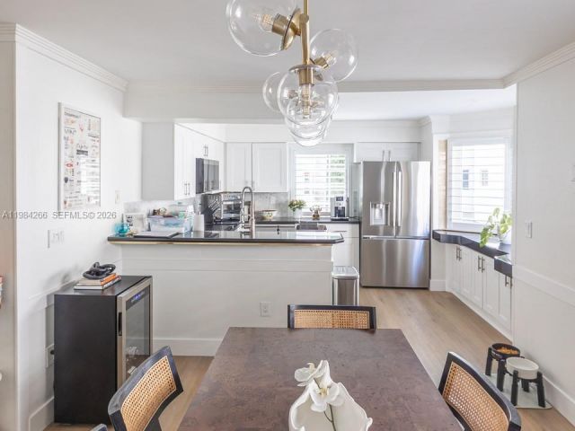 Home for sale at 261 Navarre Ave B-1 - photo 7470570