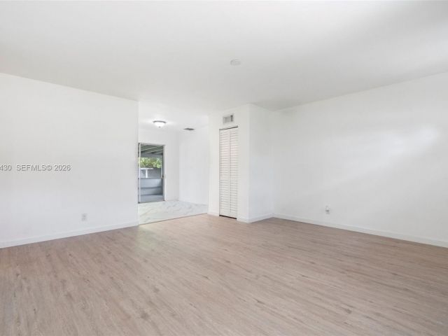 3-bedroom home for rent in Hollywood - 710 N 65th Ter - MondialRealty