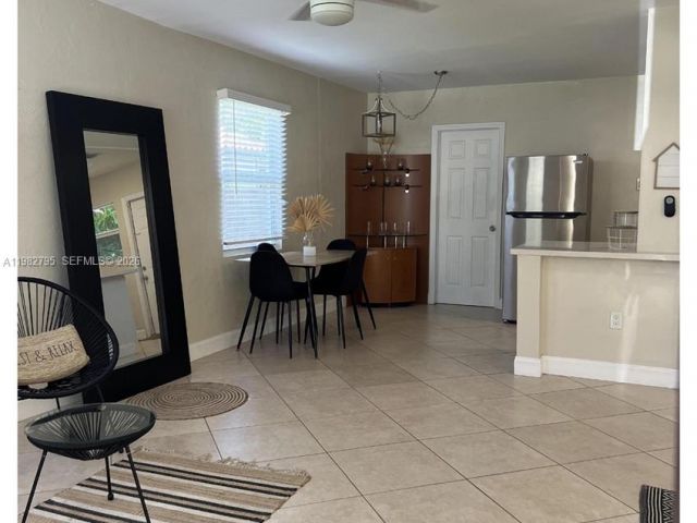 Home for rent at 2415 Grant St - photo 7472396