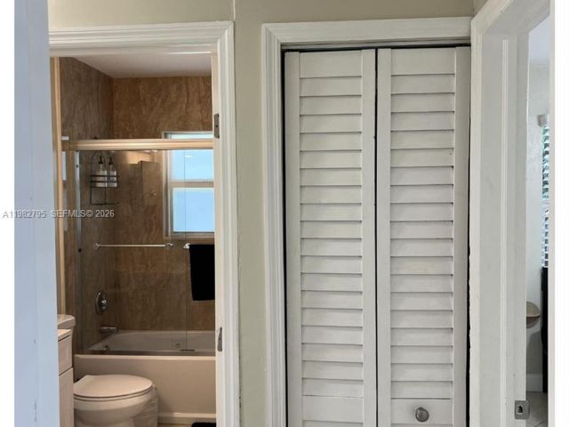 Home for rent at 2415 Grant St - photo 7472406