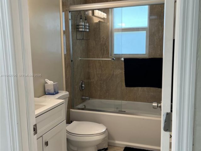 Home for rent at 2415 Grant St - photo 7472409