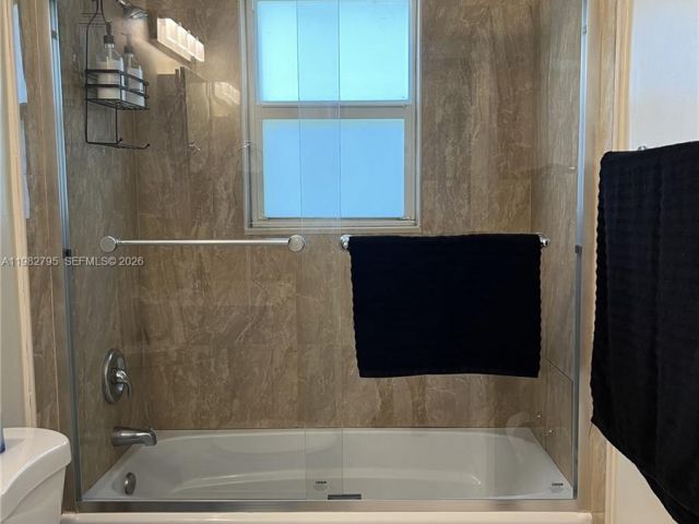 Home for rent at 2415 Grant St - photo 7472410