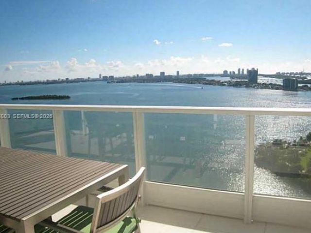 Apartment for rent  Unit #2204 - photo 7494823