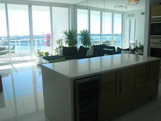 Apartment for rent  Unit #2204 - photo 7494826