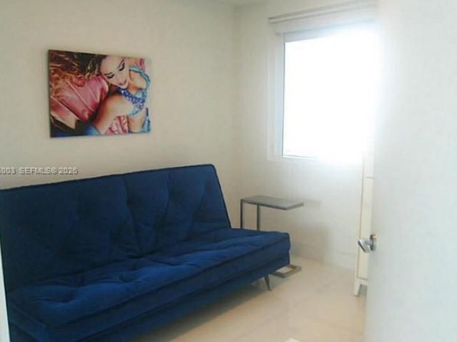 Apartment for rent  Unit #2204 - photo 7494830