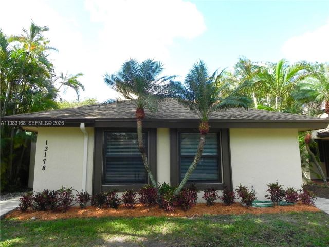 Home for rent at 13178 SW 91st Pl 13178 - photo 7465899