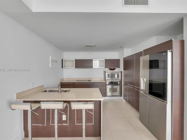 Apartment for sale  Unit #PH 5006 - photo 7495154