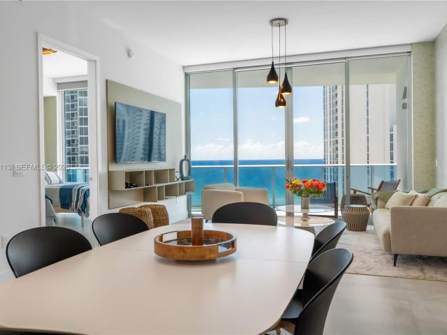 Apartment for rent  Unit #1202 - photo 7528765