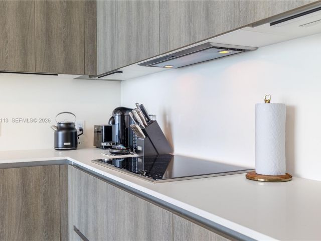 Apartment for rent  Unit #1202 - photo 7528767