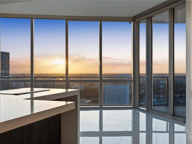 Apartment for rent  Unit #3010 - photo 7487811