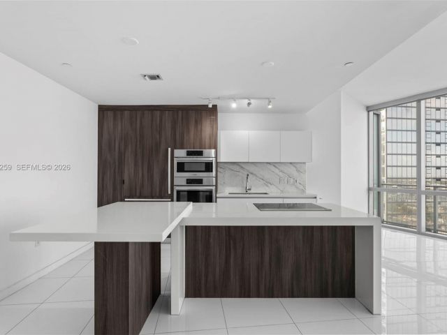 Apartment for rent  Unit #3010 - photo 7487813