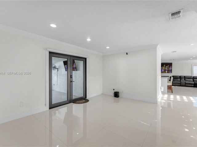 Home for sale at 2401 SW 132nd Ave - photo 7526873