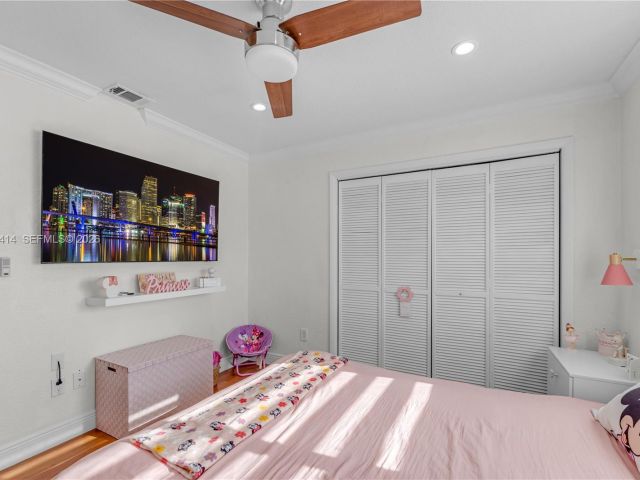 Home for sale at 2401 SW 132nd Ave - photo 7526887