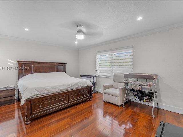 Home for sale at 2401 SW 132nd Ave - photo 7526888