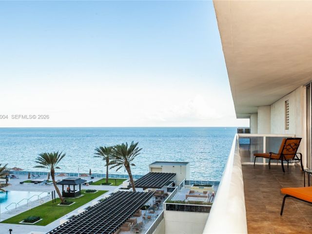 Apartment for rent  Unit #1108 - photo 7499166