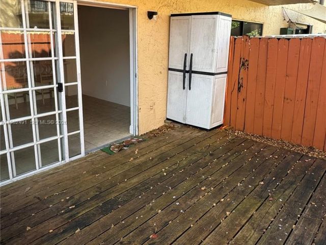 2-bedroom home for rent in Miami - 10220 SW 77th Ct - MondialRealty