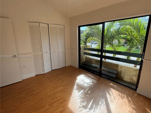2-bedroom home for rent in Miami - 10220 SW 77th Ct - MondialRealty