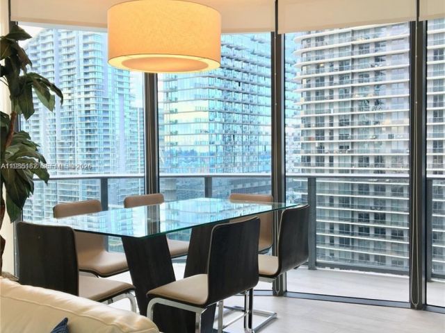 Apartment for rent  Unit #2901 - photo 7508169