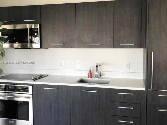 Apartment for rent  Unit #2901 - photo 7508170