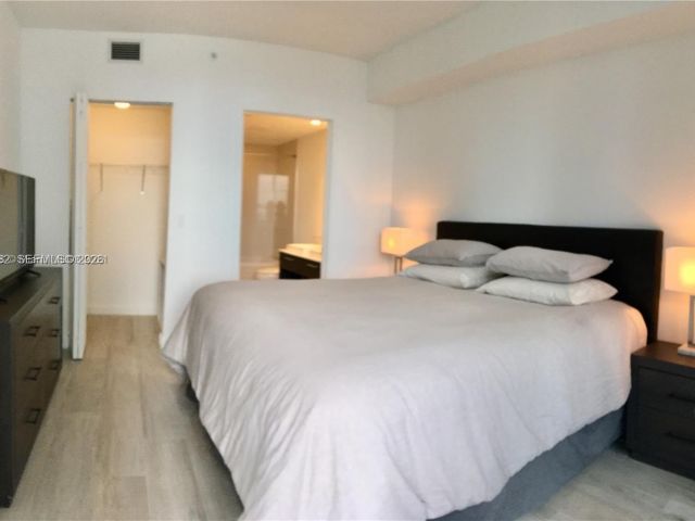 Apartment for rent  Unit #2901 - photo 7508177