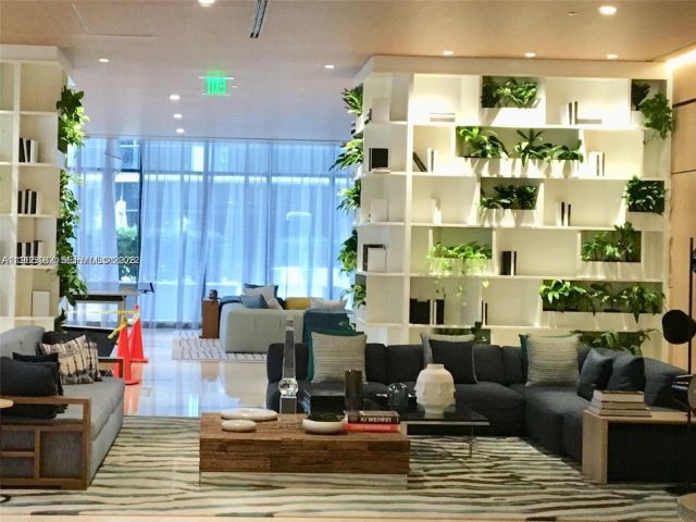 Apartment for rent  Unit #2901 - photo 7508183